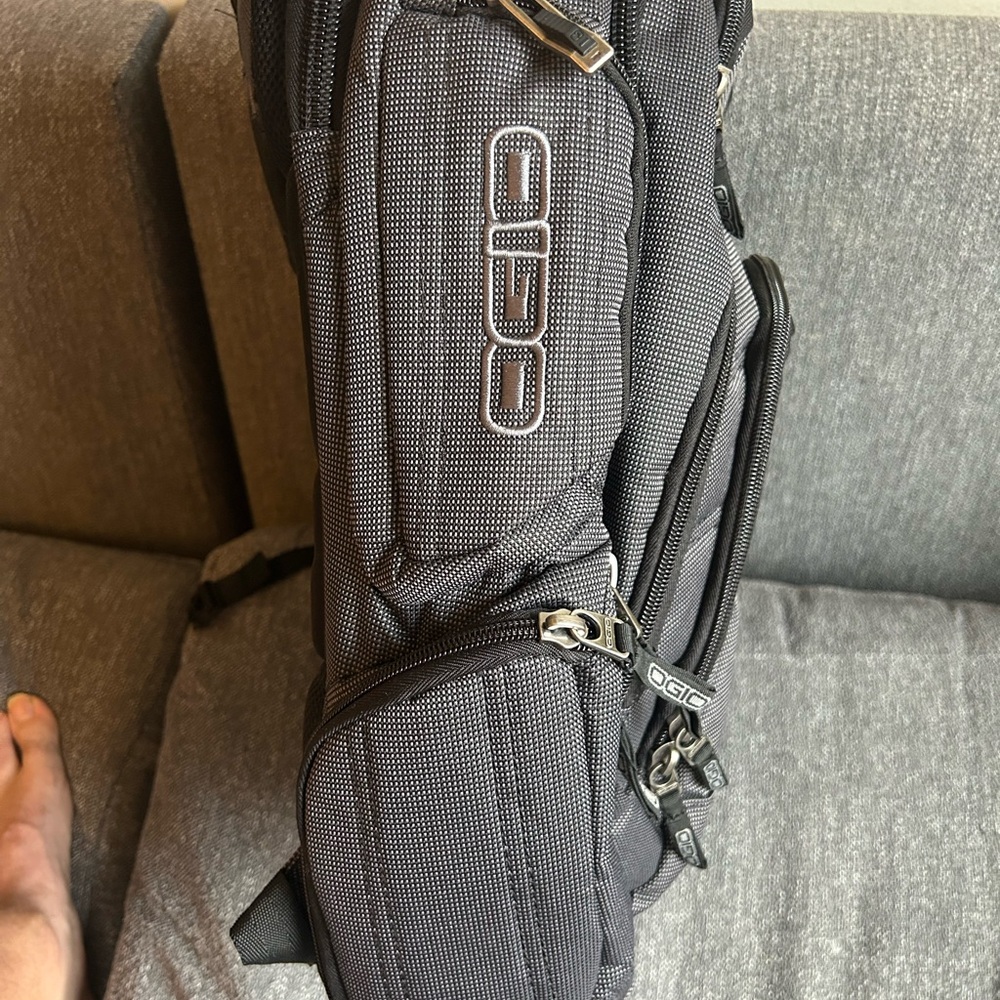 OGIO Surge RSS backpack - Picture 5 of 6